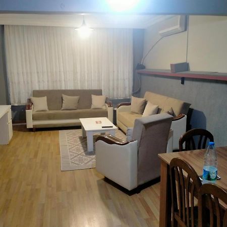 2 Bedrooms Central Area Located Appartment 1Floor İstanbul Dış mekan fotoğraf